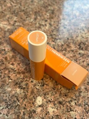 Ole Henriksen banana bright vitamin cc stick in apricot